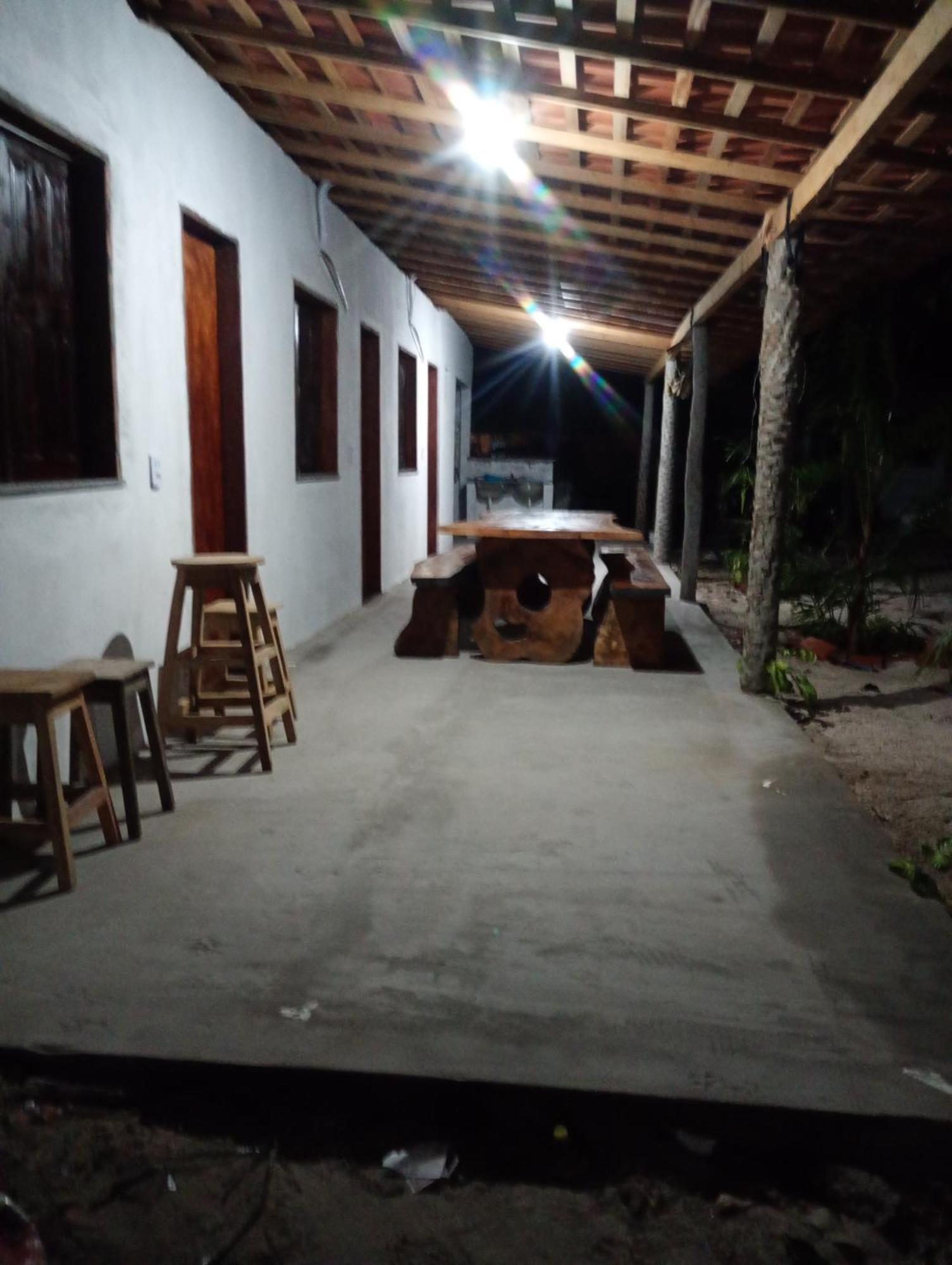 Hostel E Camping Na Rua Das Flores Santo Amaro do Maranhao Екстер'єр фото